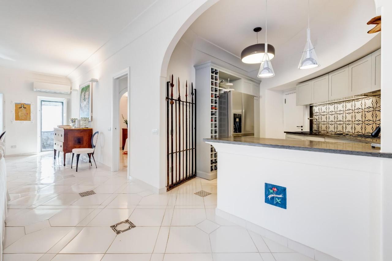 Torre Silja Bed & Breakfast Positano Bagian luar foto